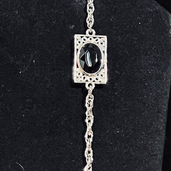 Emmons Silver Tone Black Lucite Necklace Signed (4707) - Picture 4 of 6